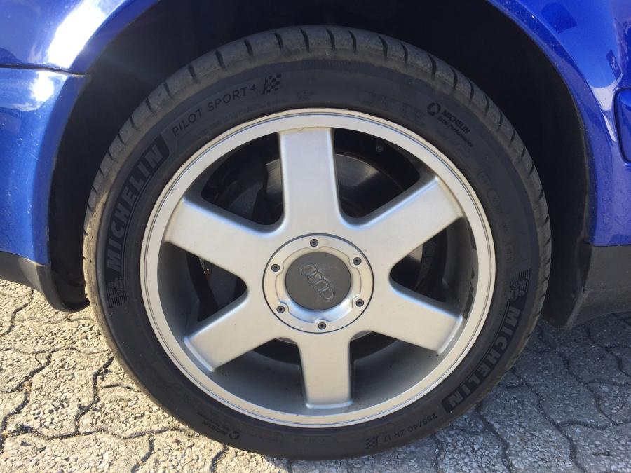 Колеса Audi S6 Plus (4A, C4) 1996 года  (фото 49 из 58)
